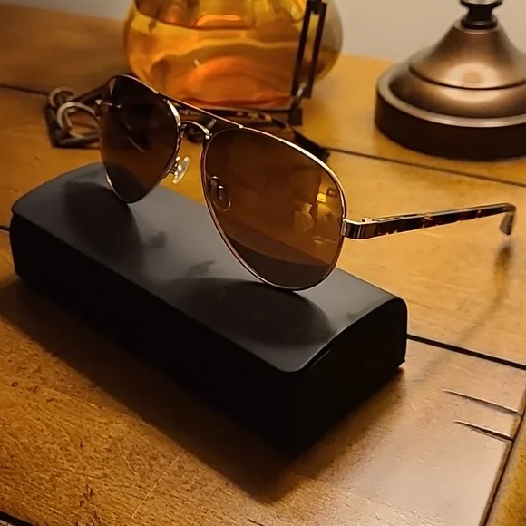 MVMT | Accessories | Mvmt Sunglasses Gold Tortoise | Poshmark display picture 1